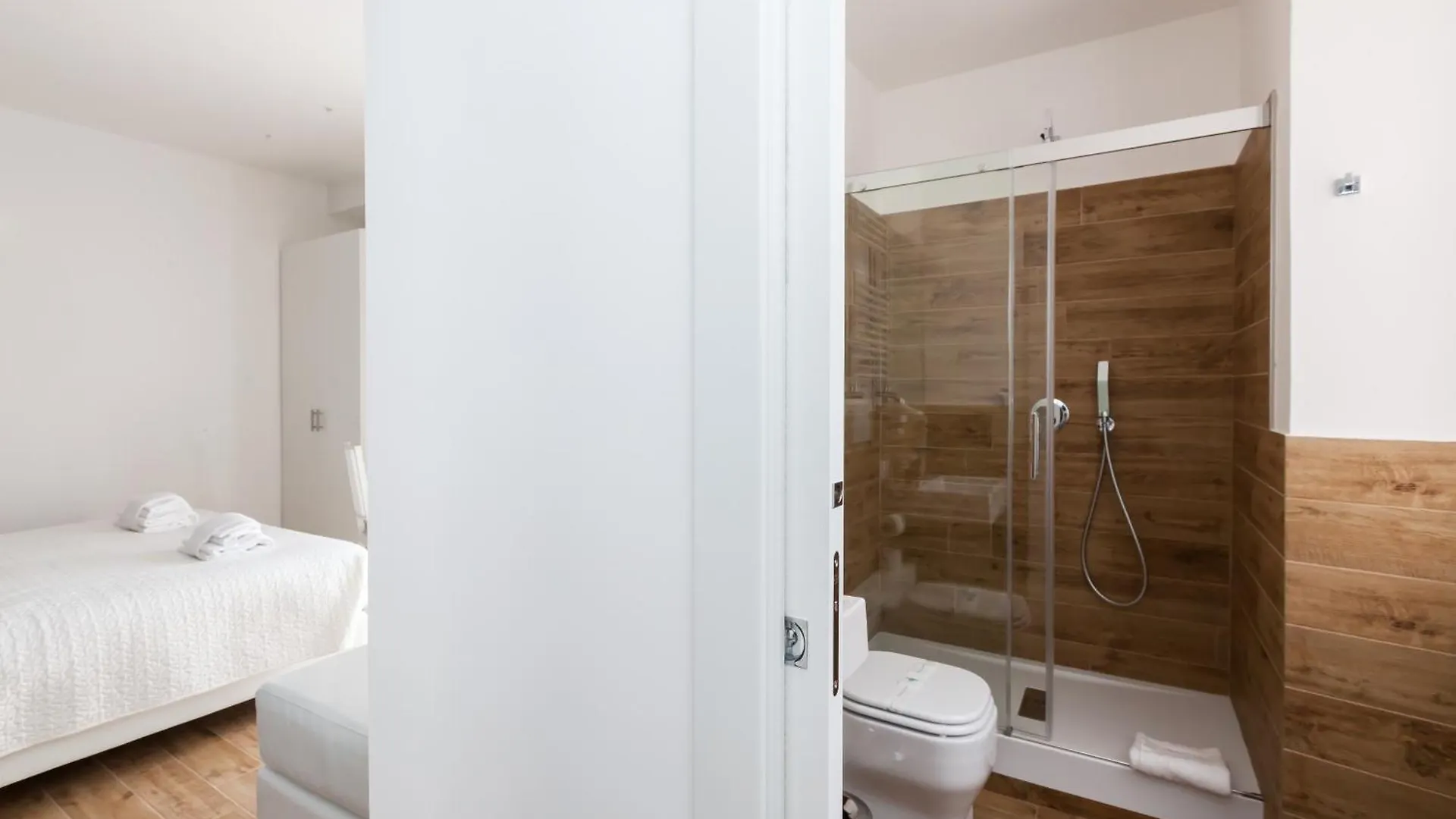 *** Guest house Casa 901 - The Italian Stay Collection Rome Italy